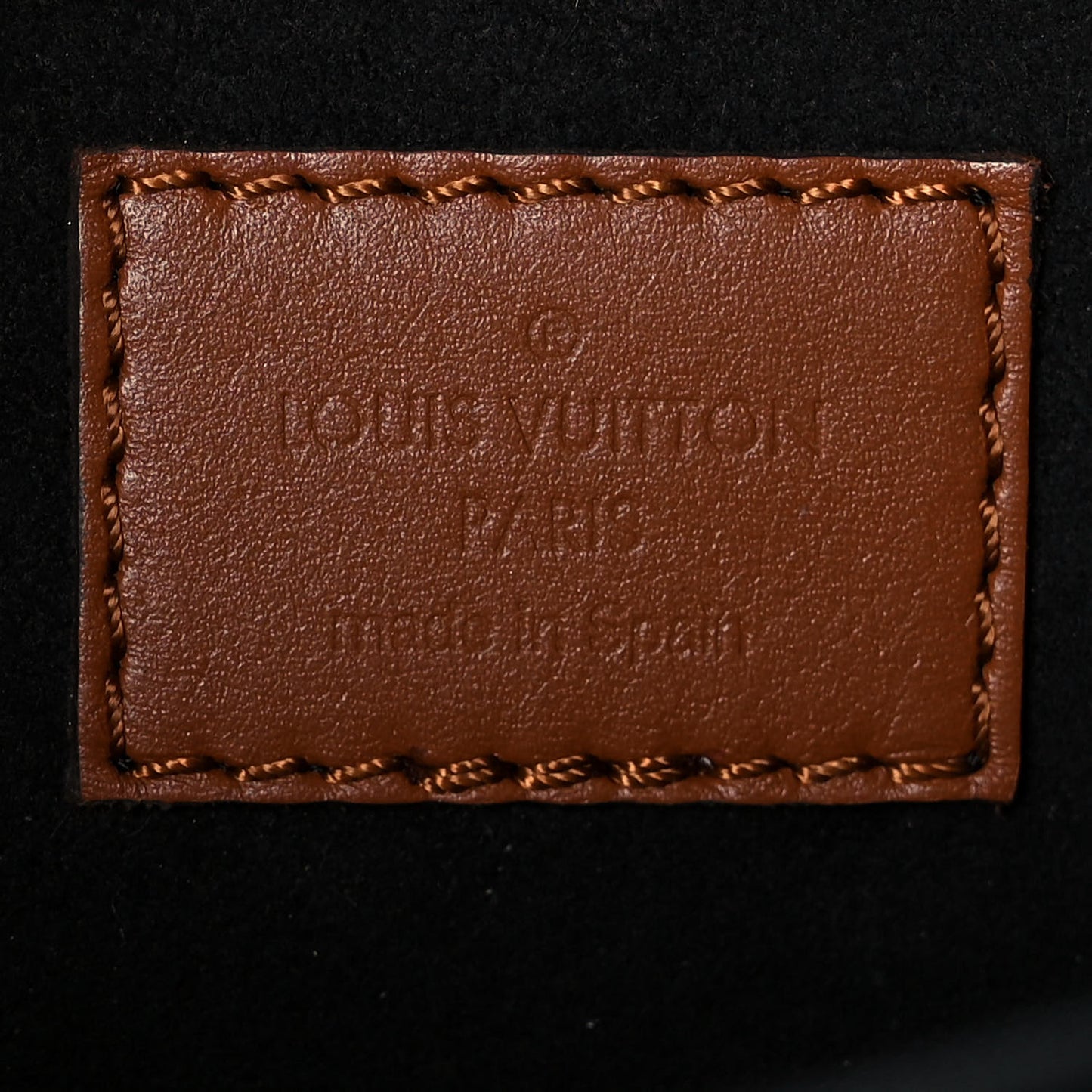 Reverse Monogram Dauphine MM