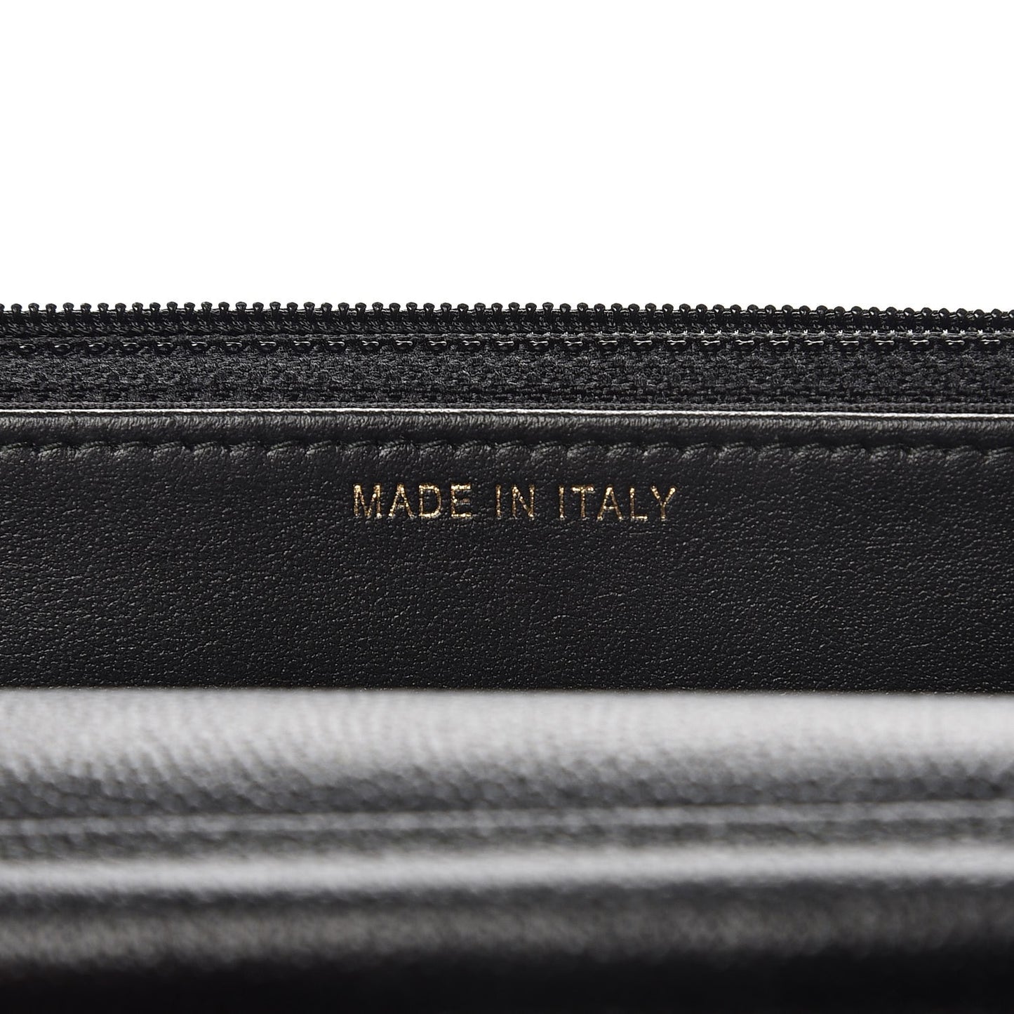 Caviar Quilted Boy Wallet On Chain WOC Black