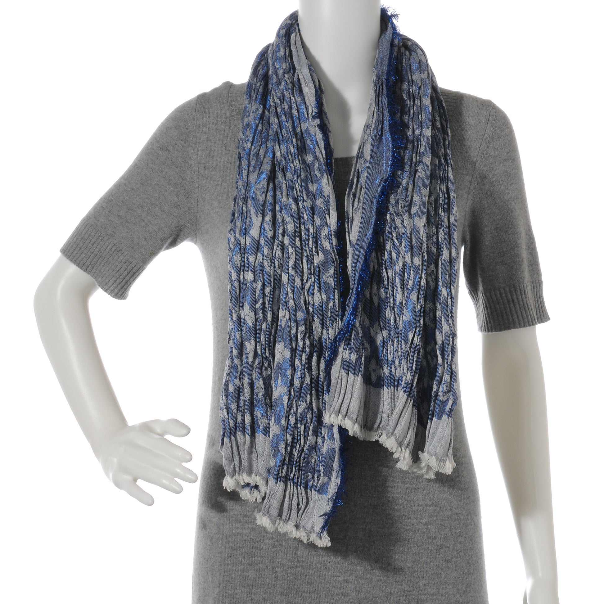 Louis Vuitton Monogram Ikat Stole 3 of 5
