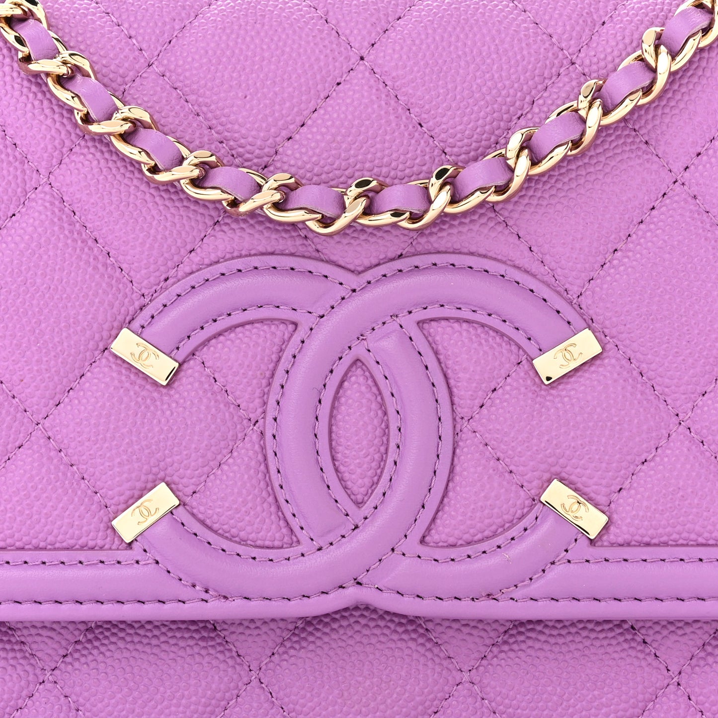 Caviar Quilted CC Filigree Wallet On Chain WOC Purple