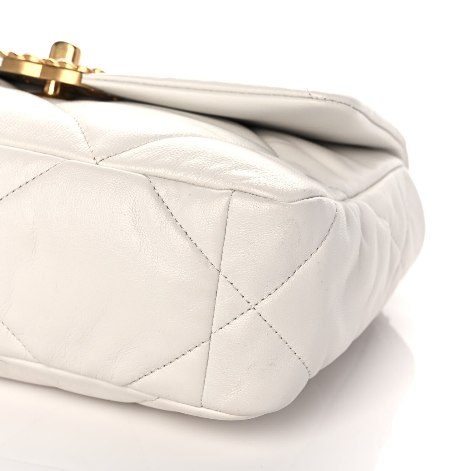 Chanel Goatskin Quilted Medium Chanel 19 Flap White 8 of 9