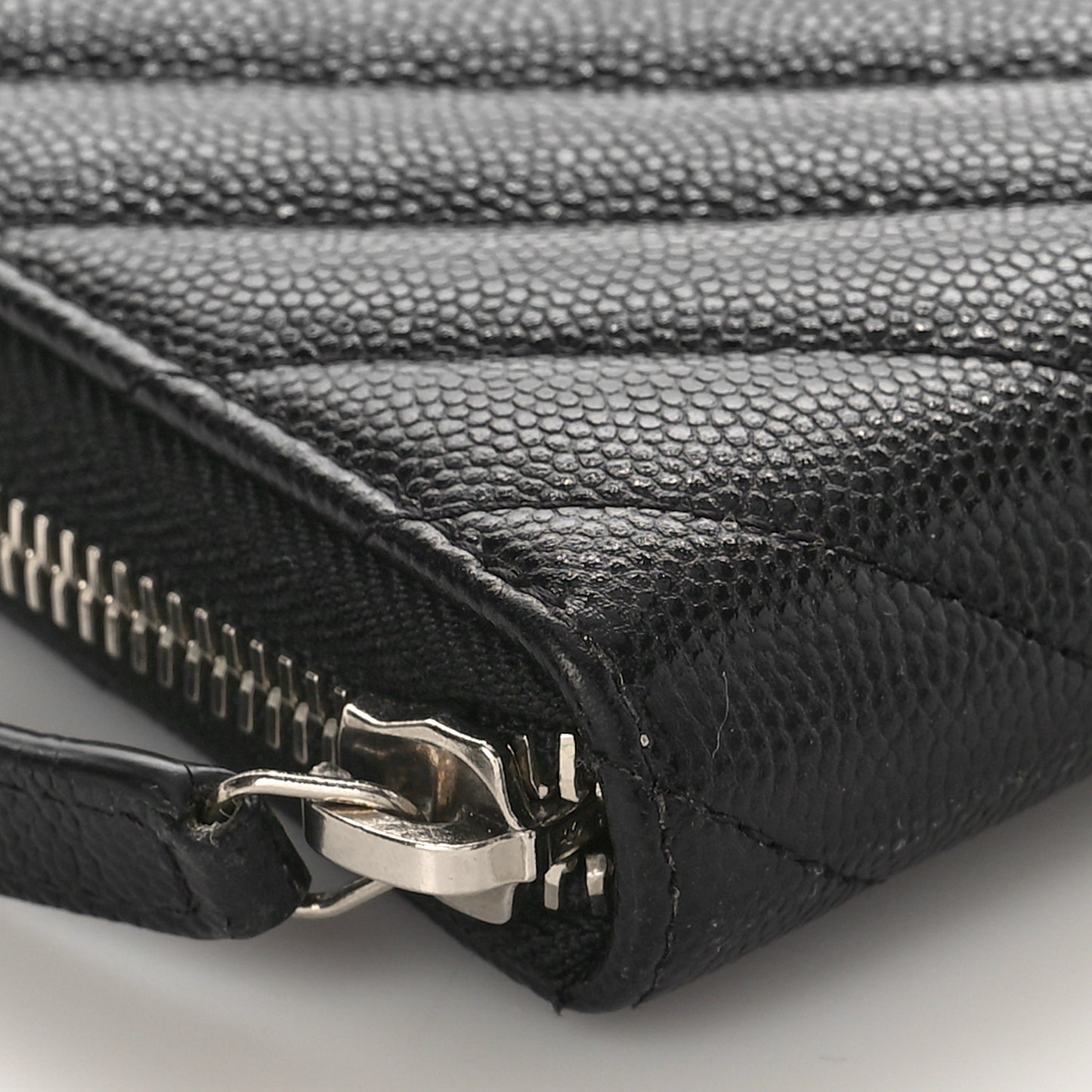 Caviar Chevron Quilted Large Gusset Zip Around Wallet Black