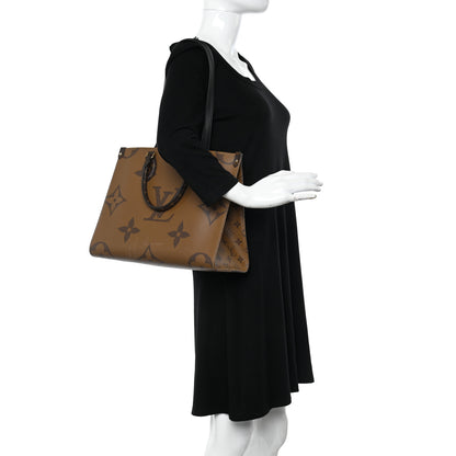 Louis Vuitton Reverse Monogram Giant Onthego MM 2 of 20