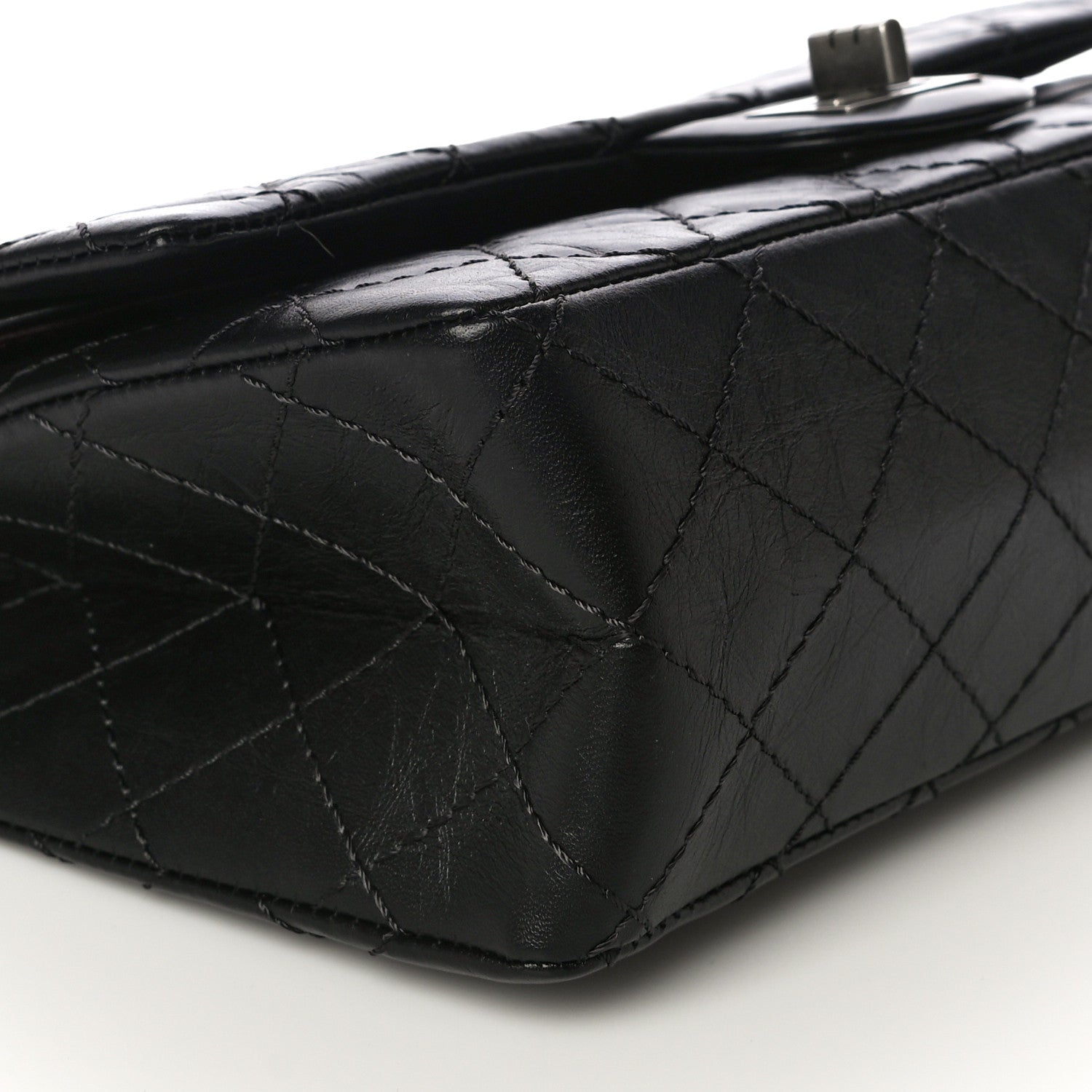 Chanel Aged Calfskin Quilted 2.55 Reissue 225 Flap Black 9 of 15