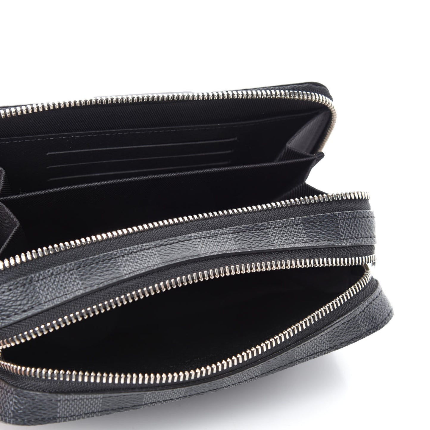 Damier Graphite Alpha Wearable Wallet