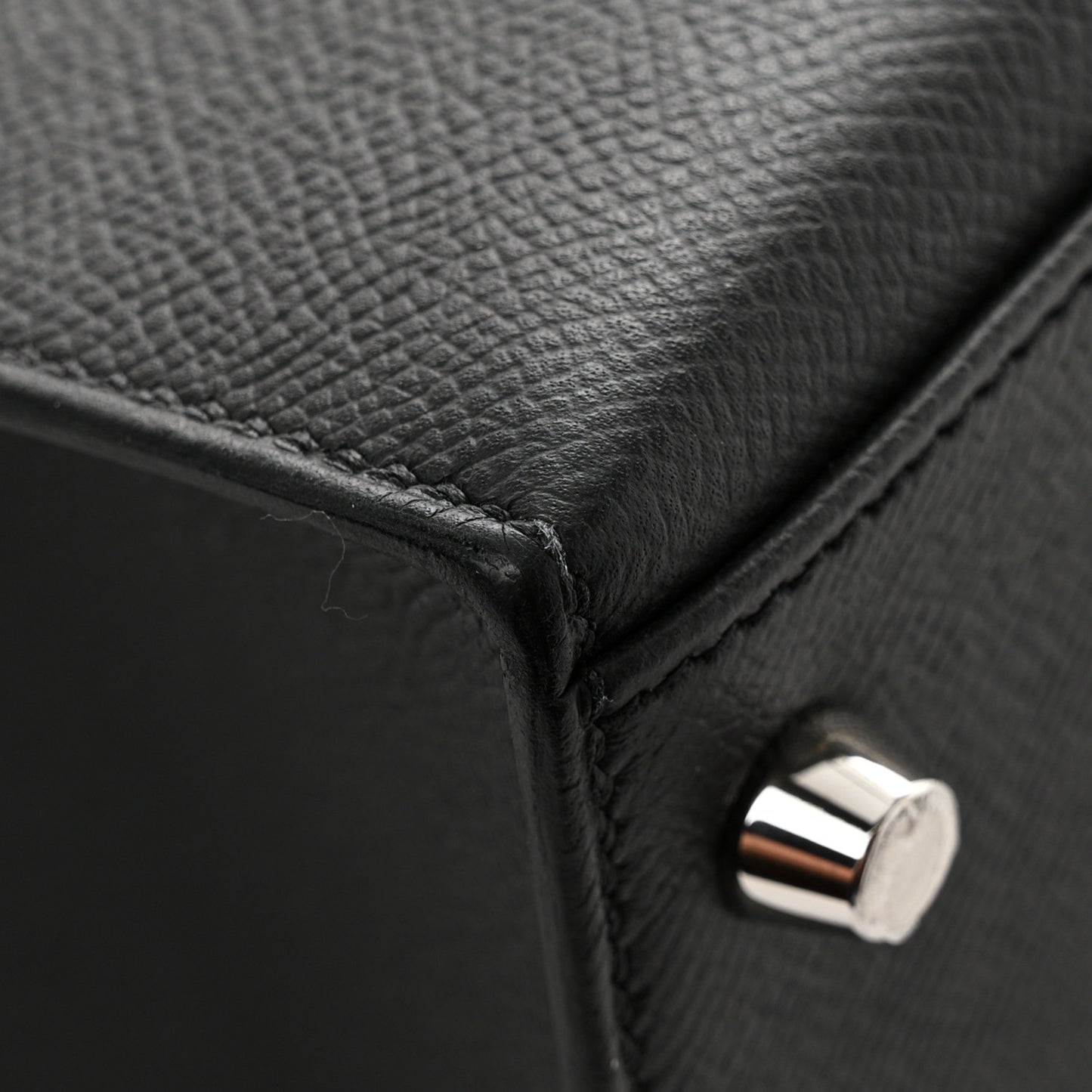 Epsom Kelly Sellier 28 Black