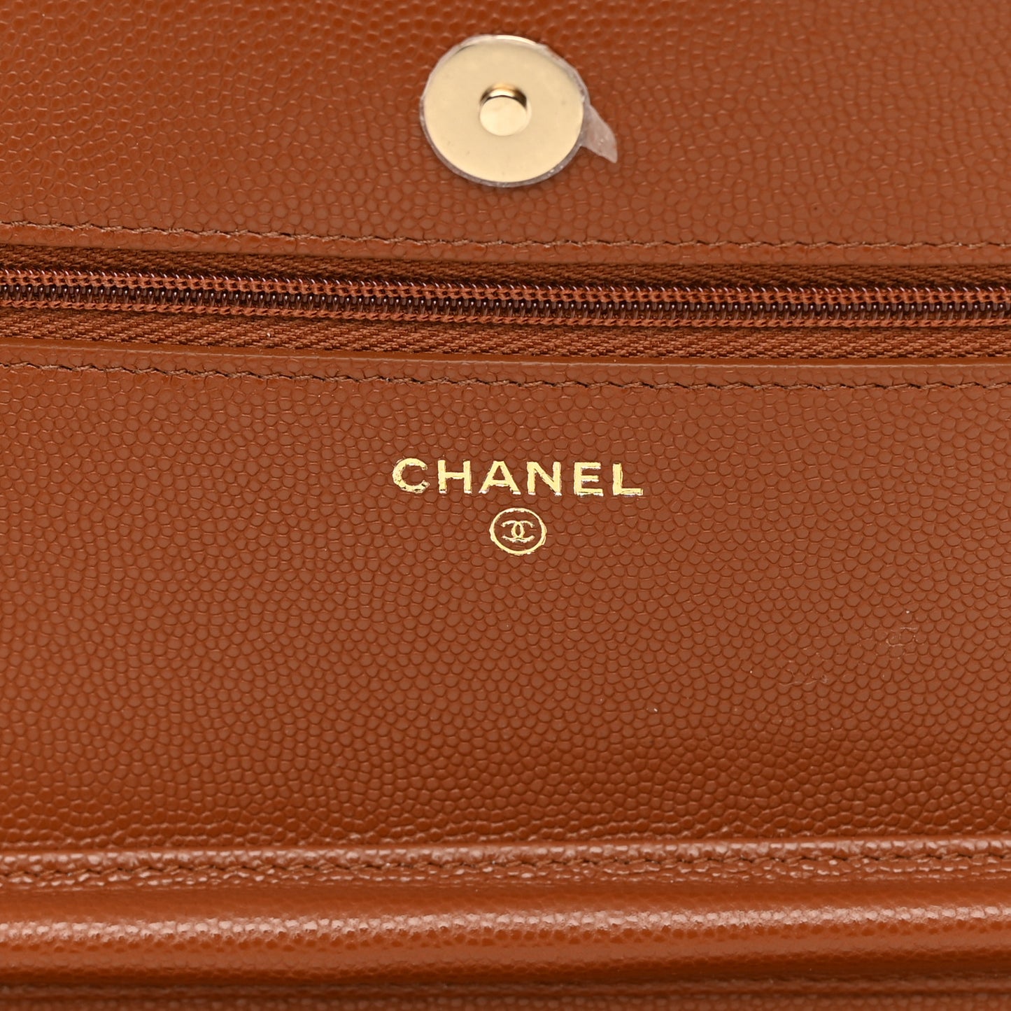 Shiny Caviar Quilted Strass Wallet On Chain WOC Light Brown