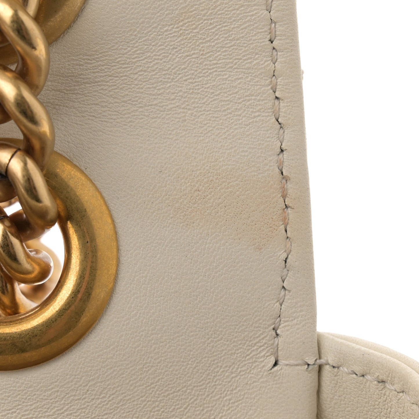 Calfskin Matelasse Small GG Marmont Shoulder Bag White