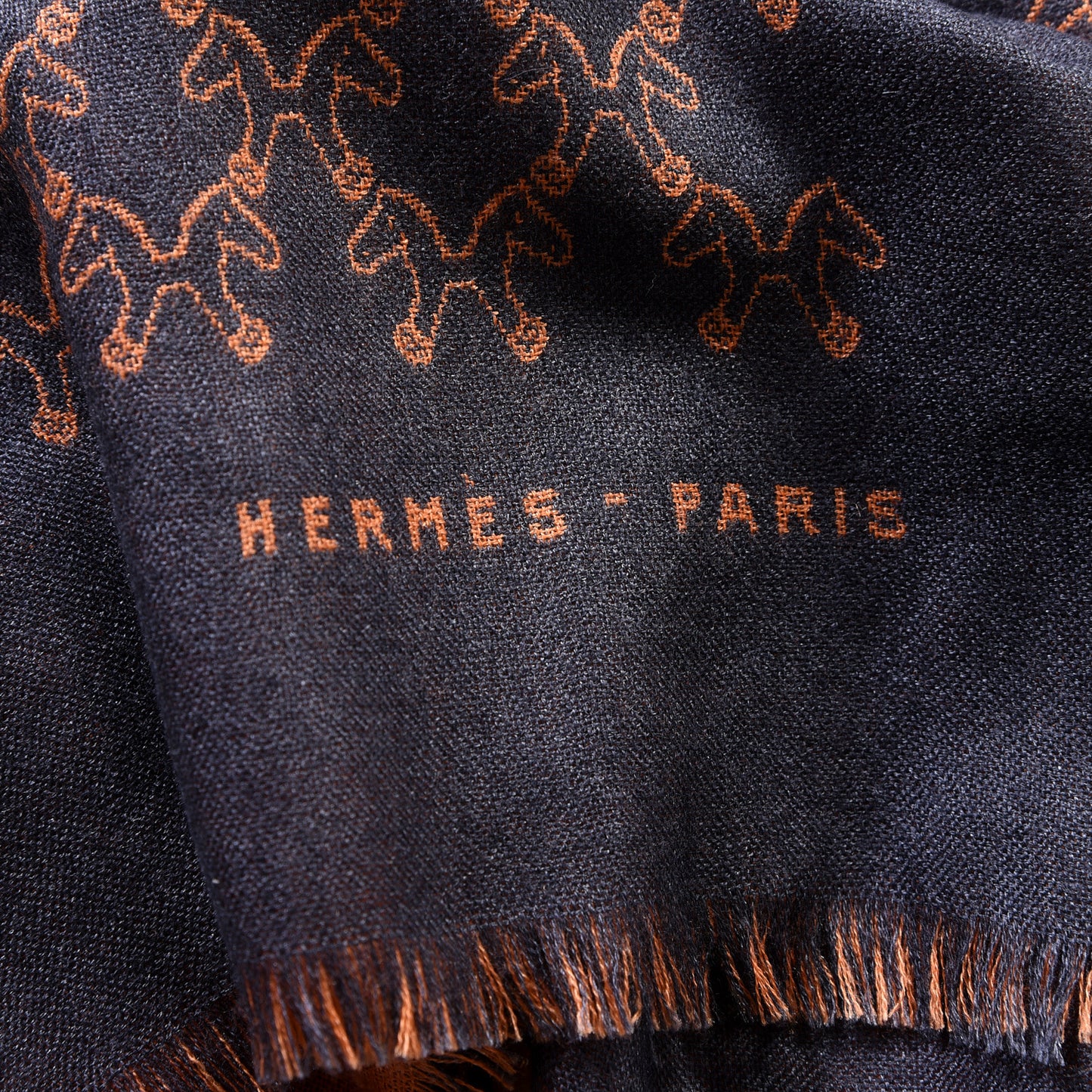 Cashmere Silk Whispering Horses Echarpe Muffler Orange Gris