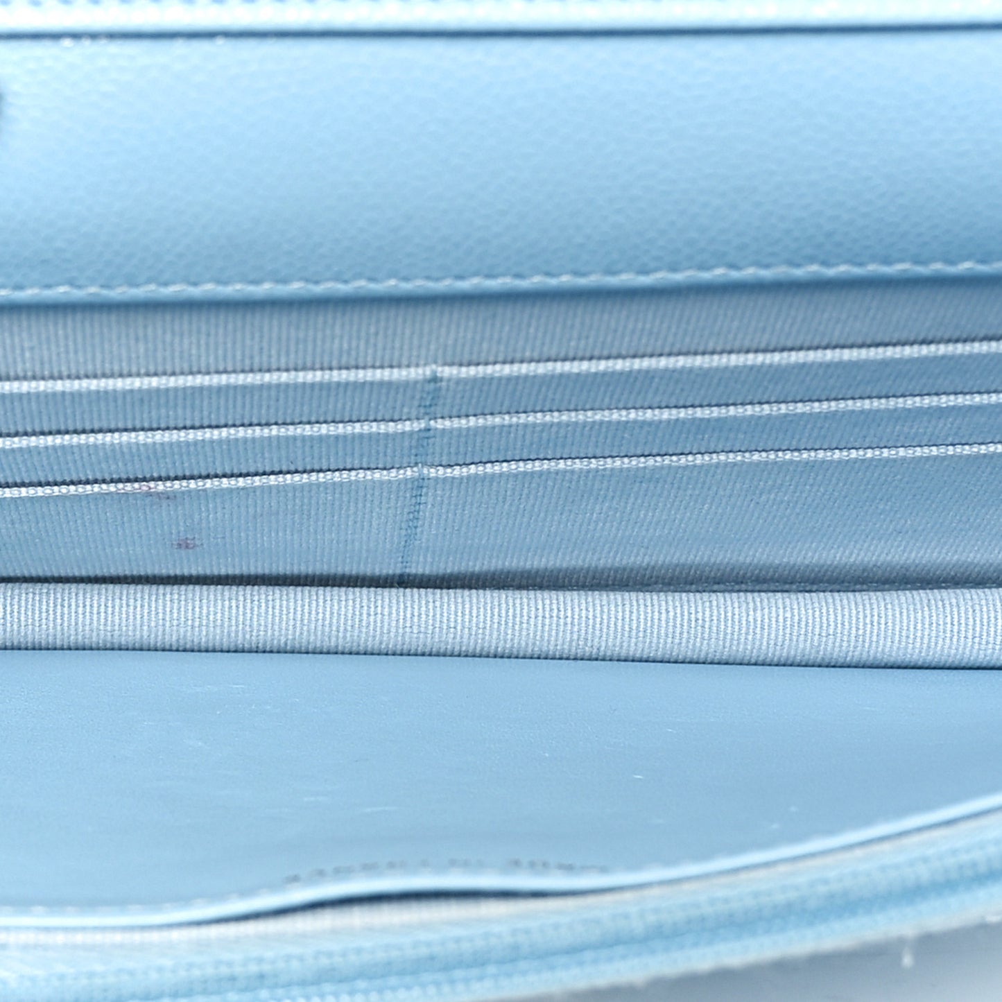 Caviar Quilted Wallet on Chain WOC Light Blue
