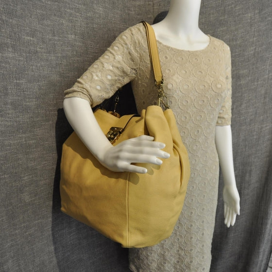 Calfskin Elsie Tote Eggshell