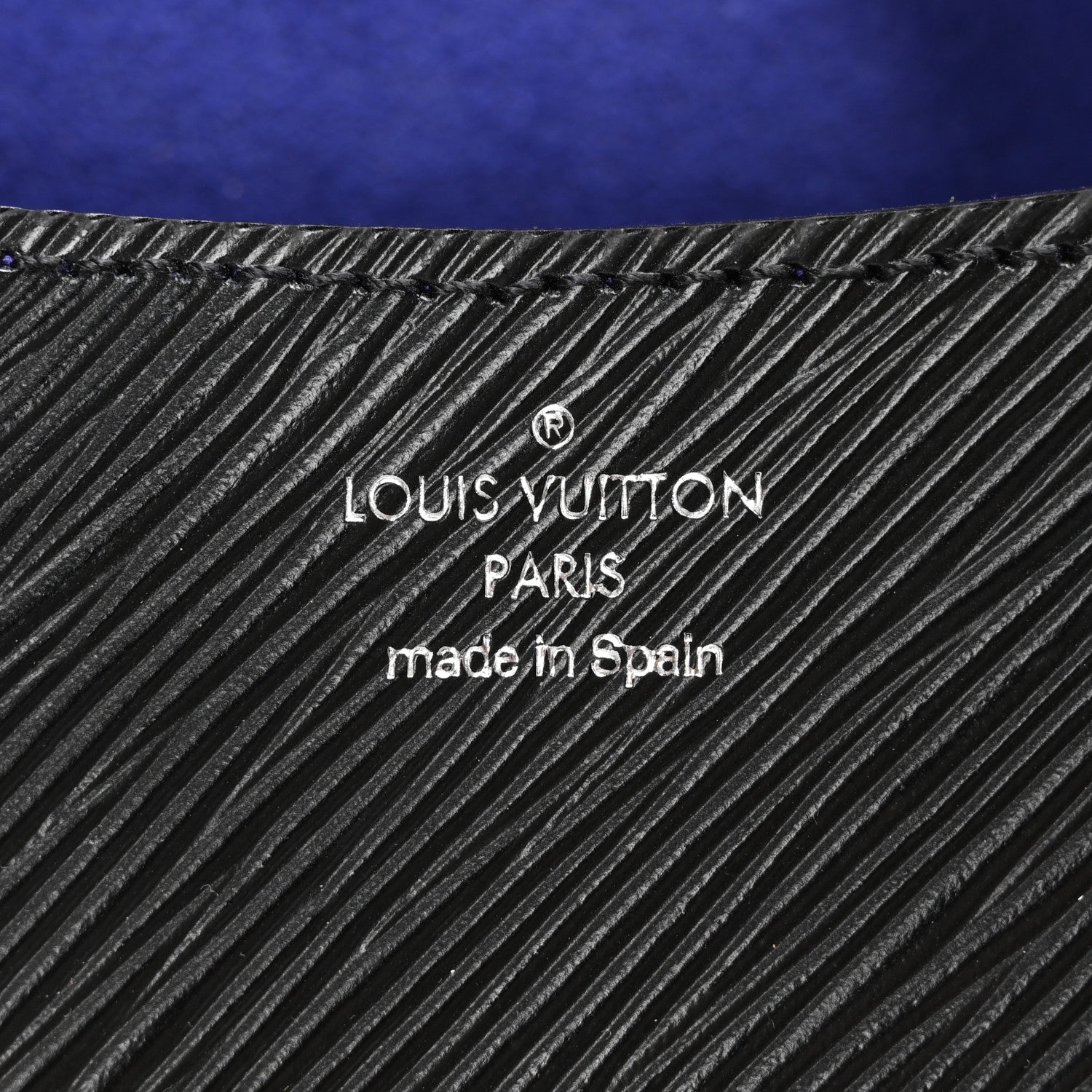 Louis Vuitton Epi Buci Crossbody Black 6 of 10