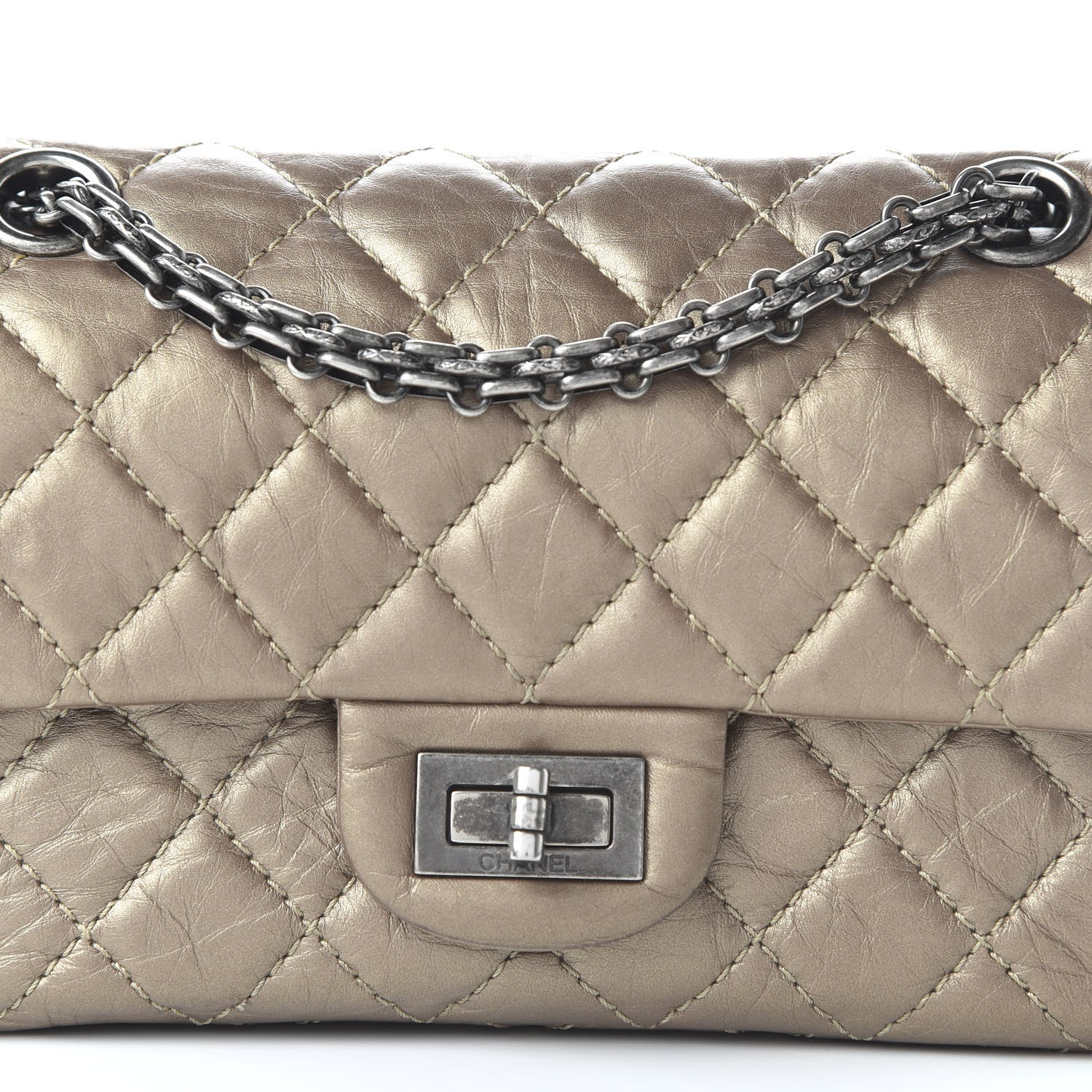 Chanel Metallic Calfskin Quilted 2.55 Reissue 224 Flap Gold 10 of 10