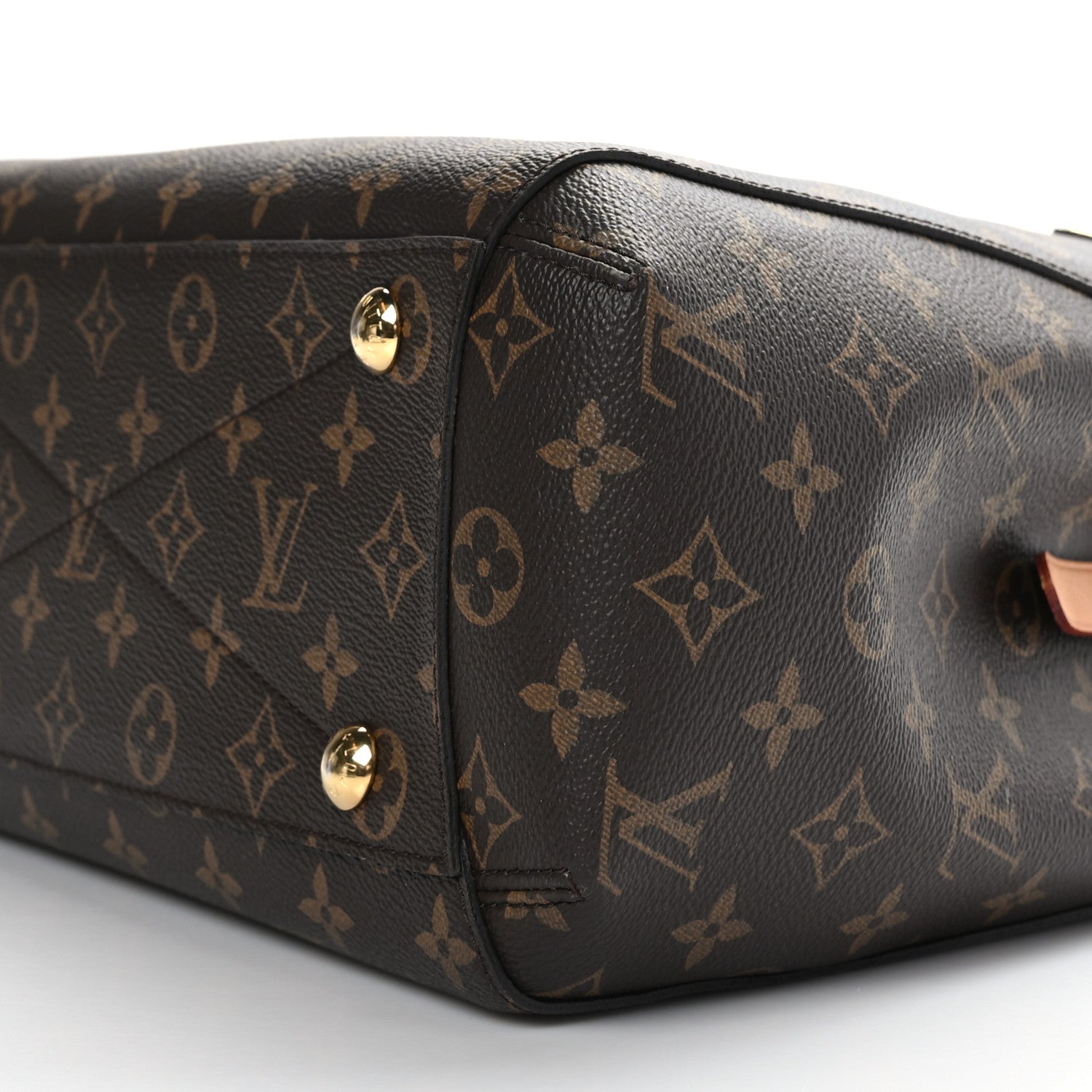 Louis Vuitton Monogram Montaigne MM 9 of 10