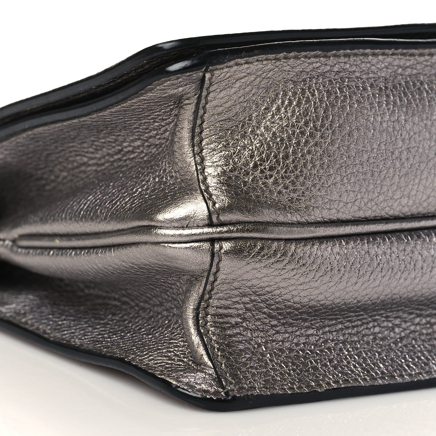 Metallic Vitello Daino Flap Crossbody Cromo