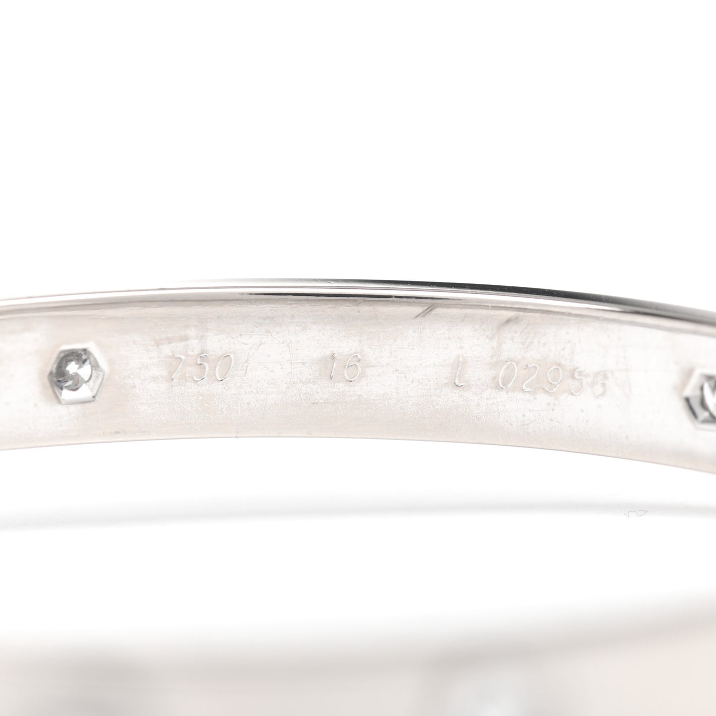 18K White Gold 6 Diamond LOVE Bracelet 16