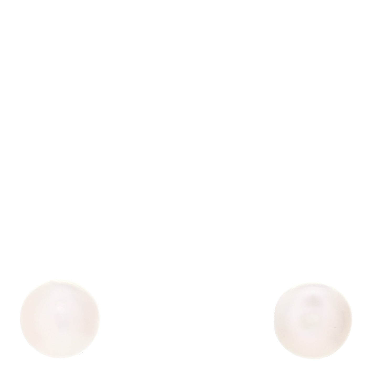 18K White Gold Akoya Pearl 6-6.25mm Signature Pearl Earrings