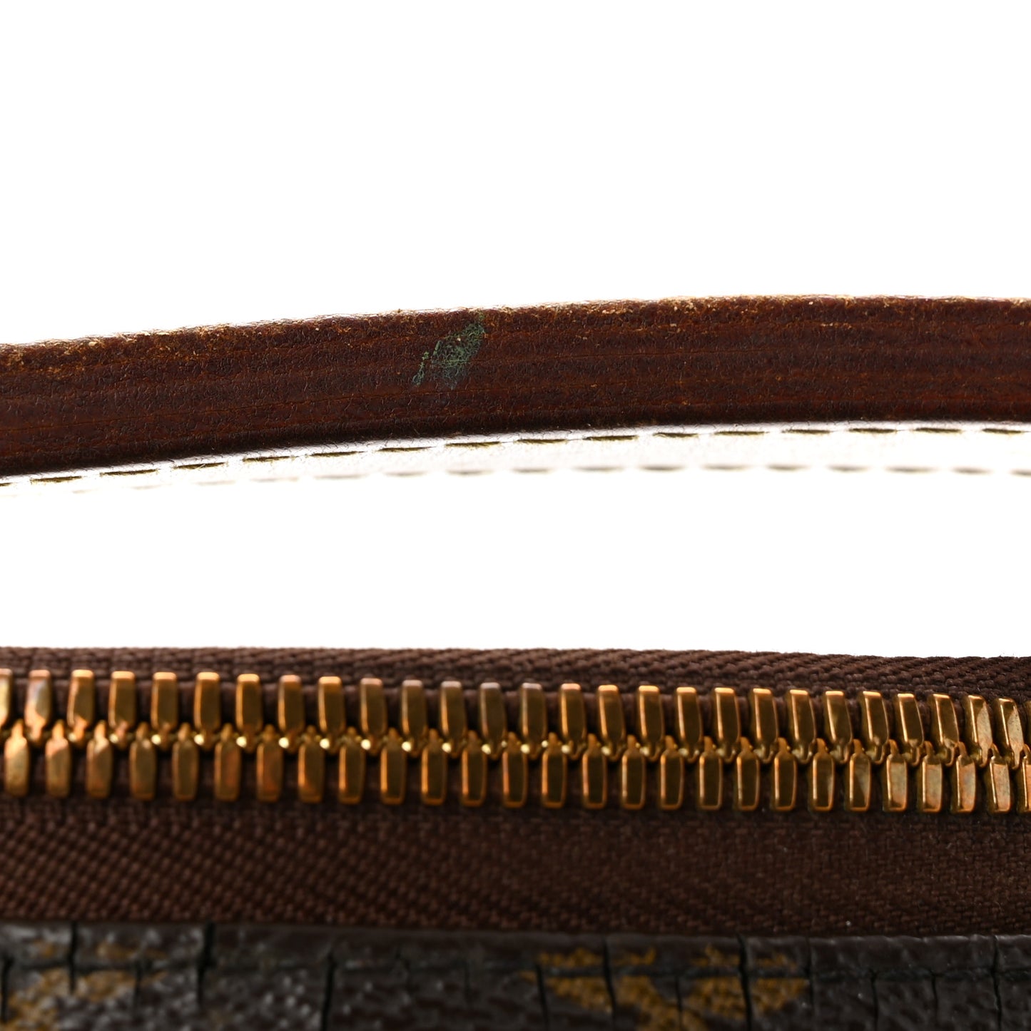 Monogram Sully MM