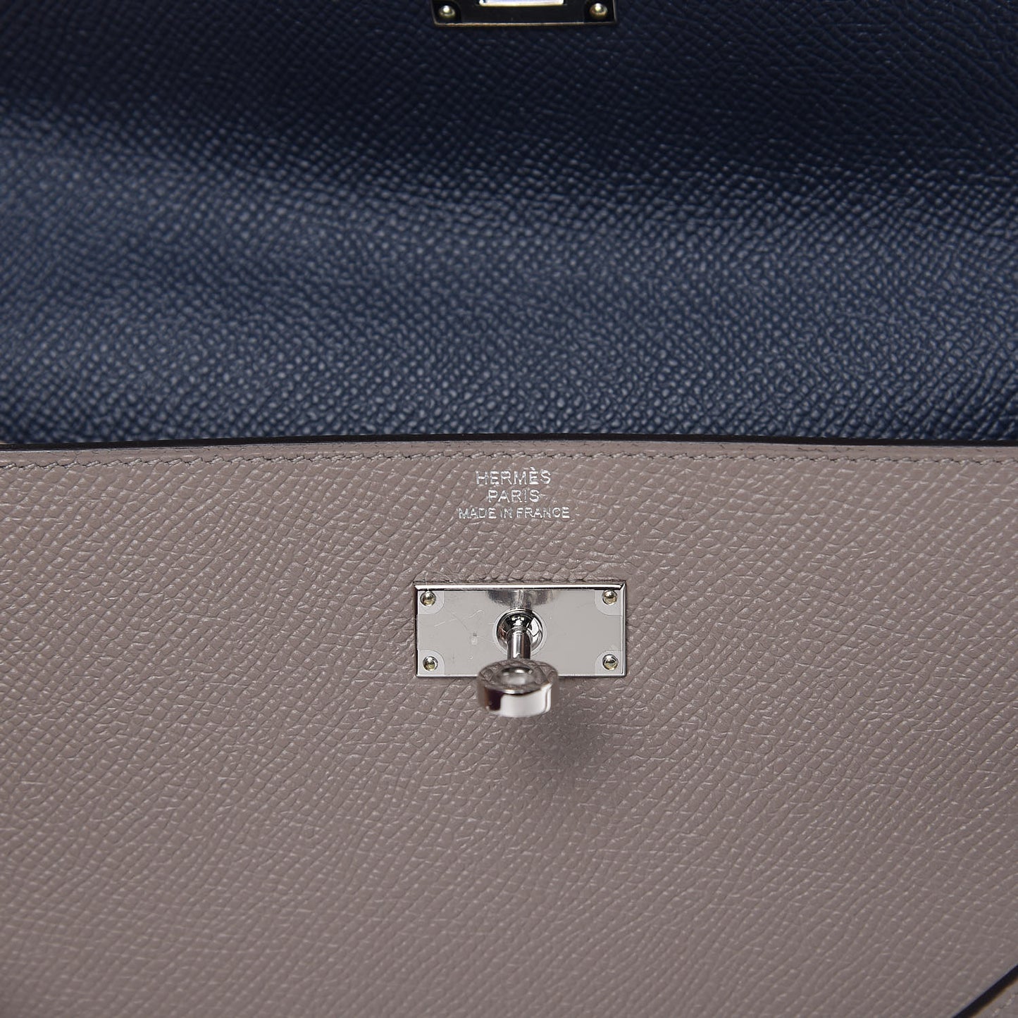 Epsom Kelly Longue Wallet Gris Asphalte Bleu Indigo