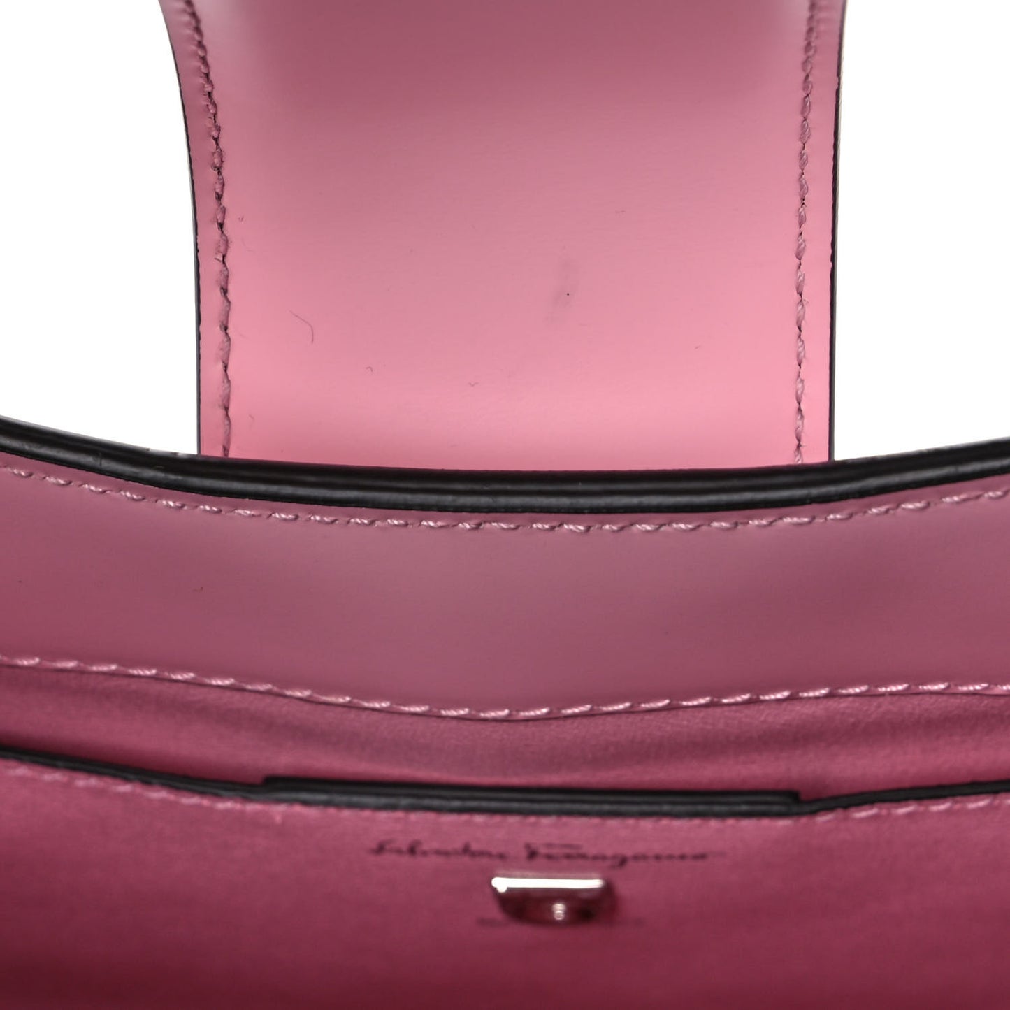 Calfskin Trifolio Shoulder Bag Cheerleader Pink