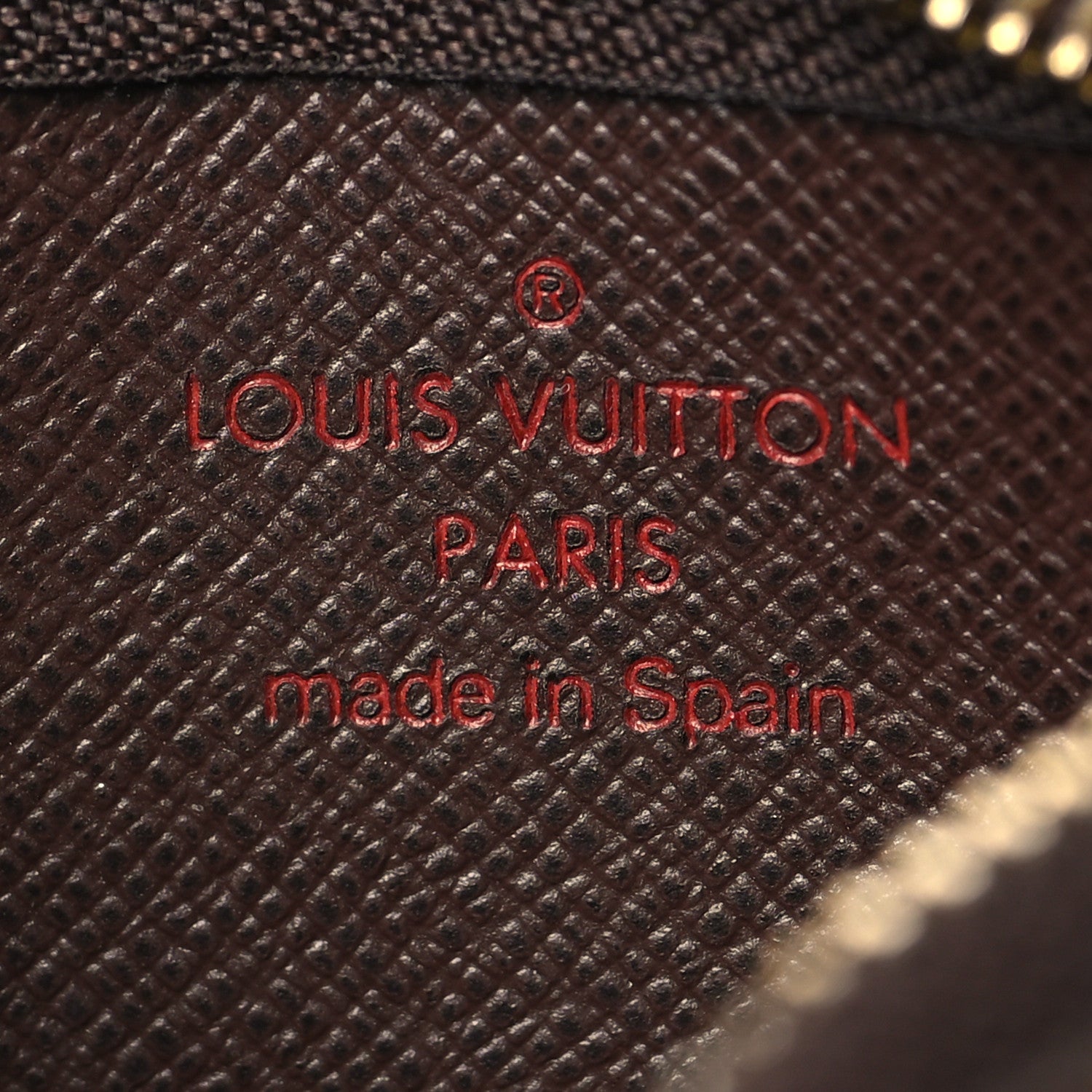 Louis Vuitton Damier Ebene Key Pouch 6 of 7