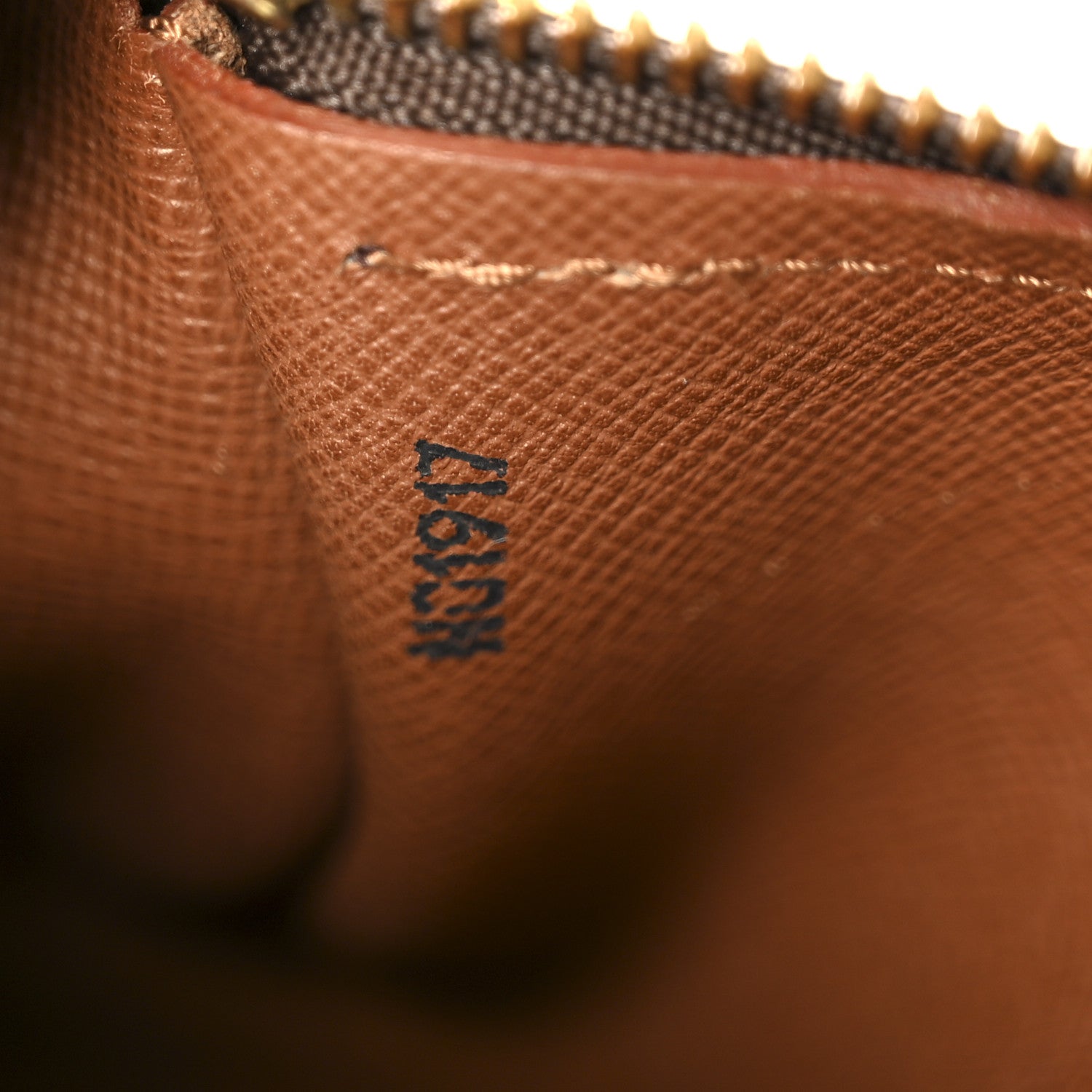 Louis Vuitton Monogram Papillon 26 7 of 10