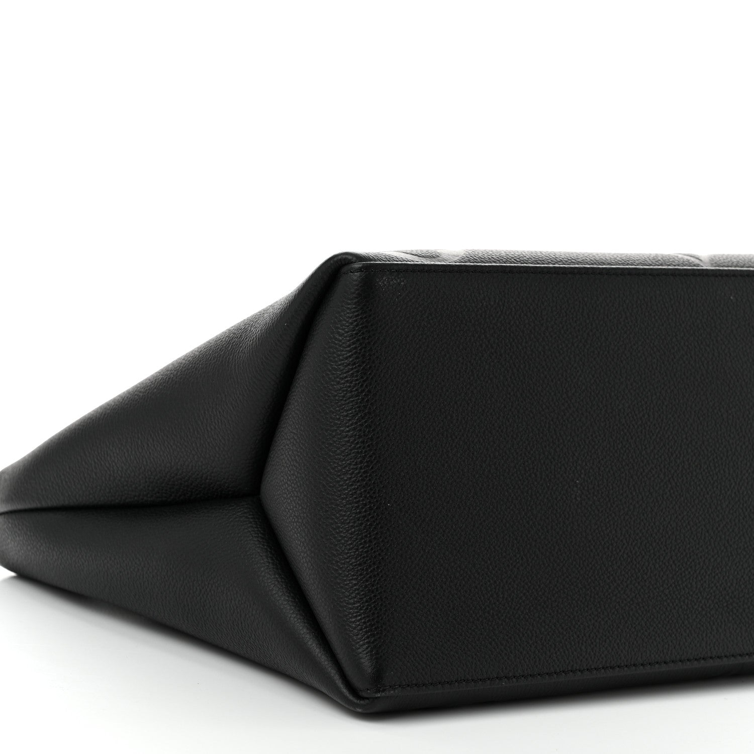 Louis Vuitton Empreinte Monogram Giant Grand Palais Black 8 of 10