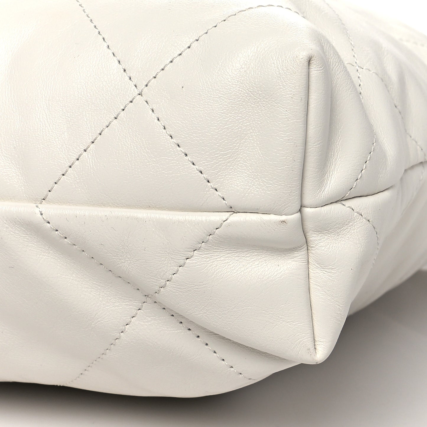 Shiny Calfskin Quilted Small Chanel 22 White