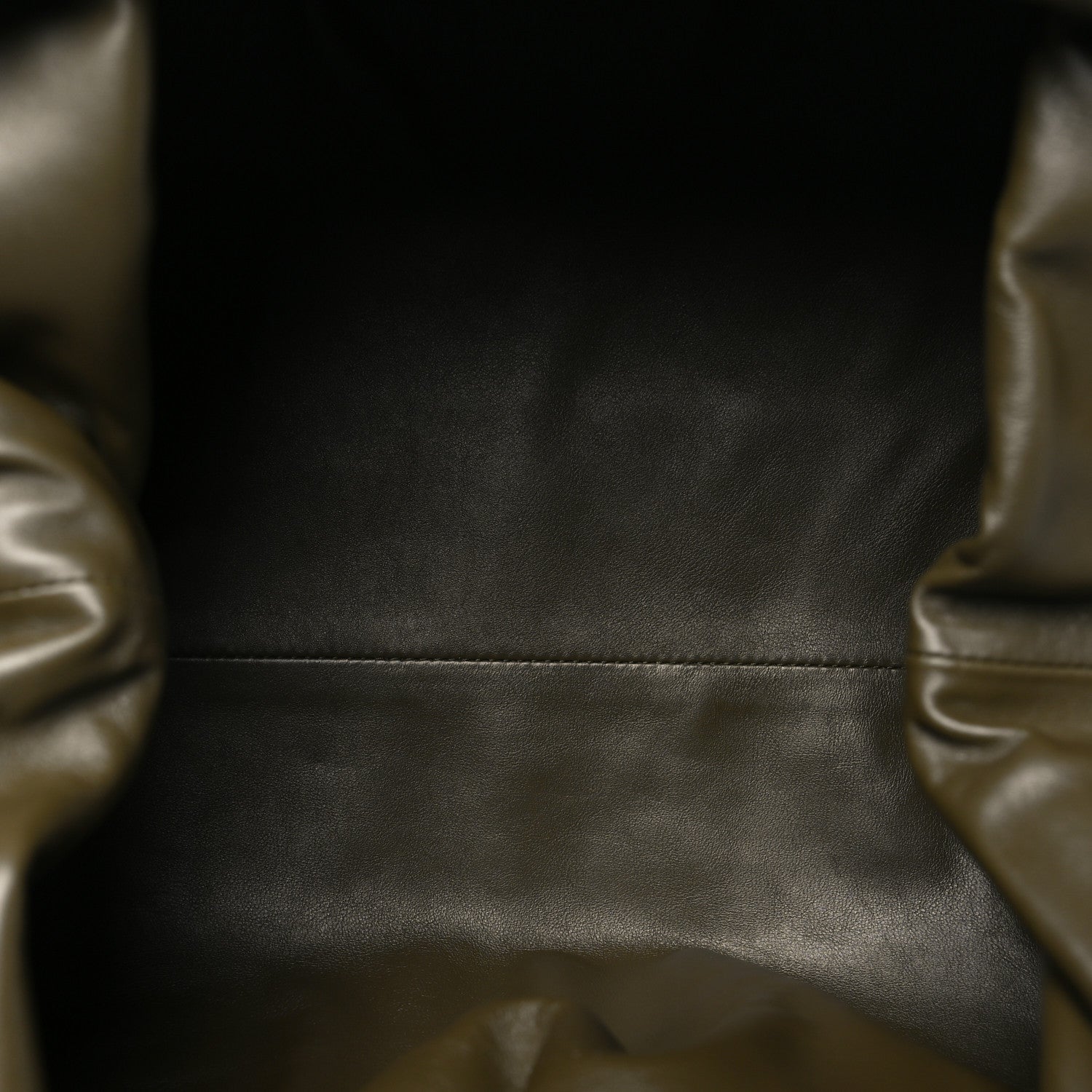 Bottega Veneta Smooth Butter Calf The Pouch Oversized Clutch Kaki Fondent 5 of 8