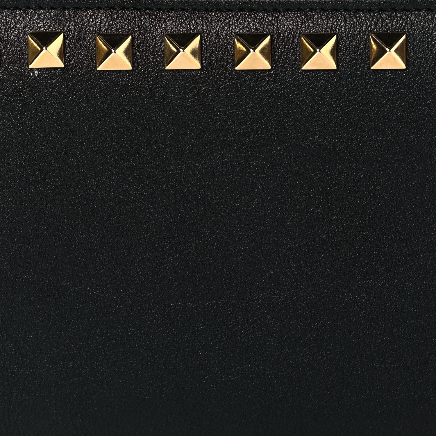 Valentino Garavani Calfskin Rockstud Zip Around Wallet Black 9 of 13