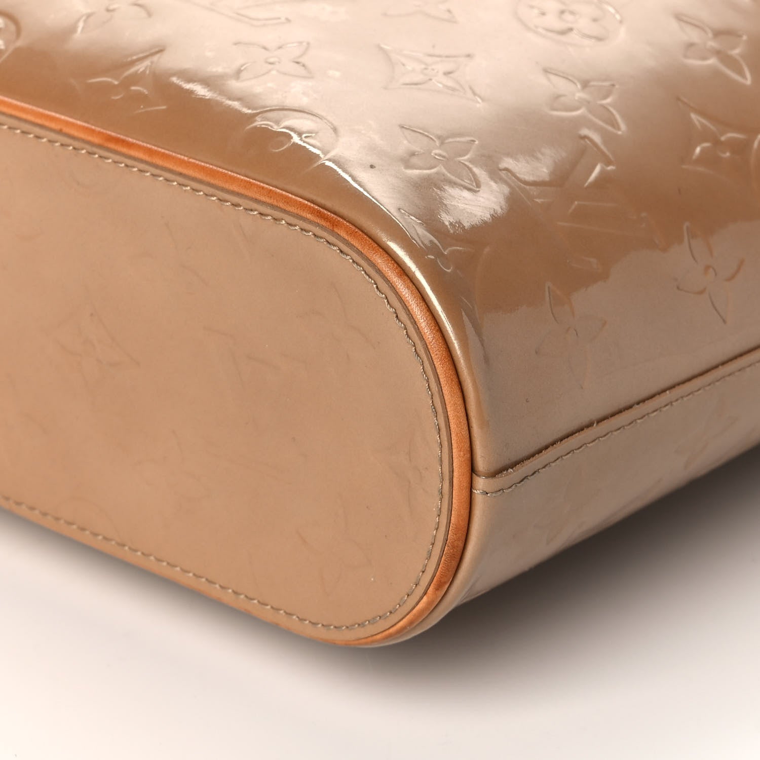 Louis Vuitton Vernis Stillwood Vertical Noisette 9 of 10