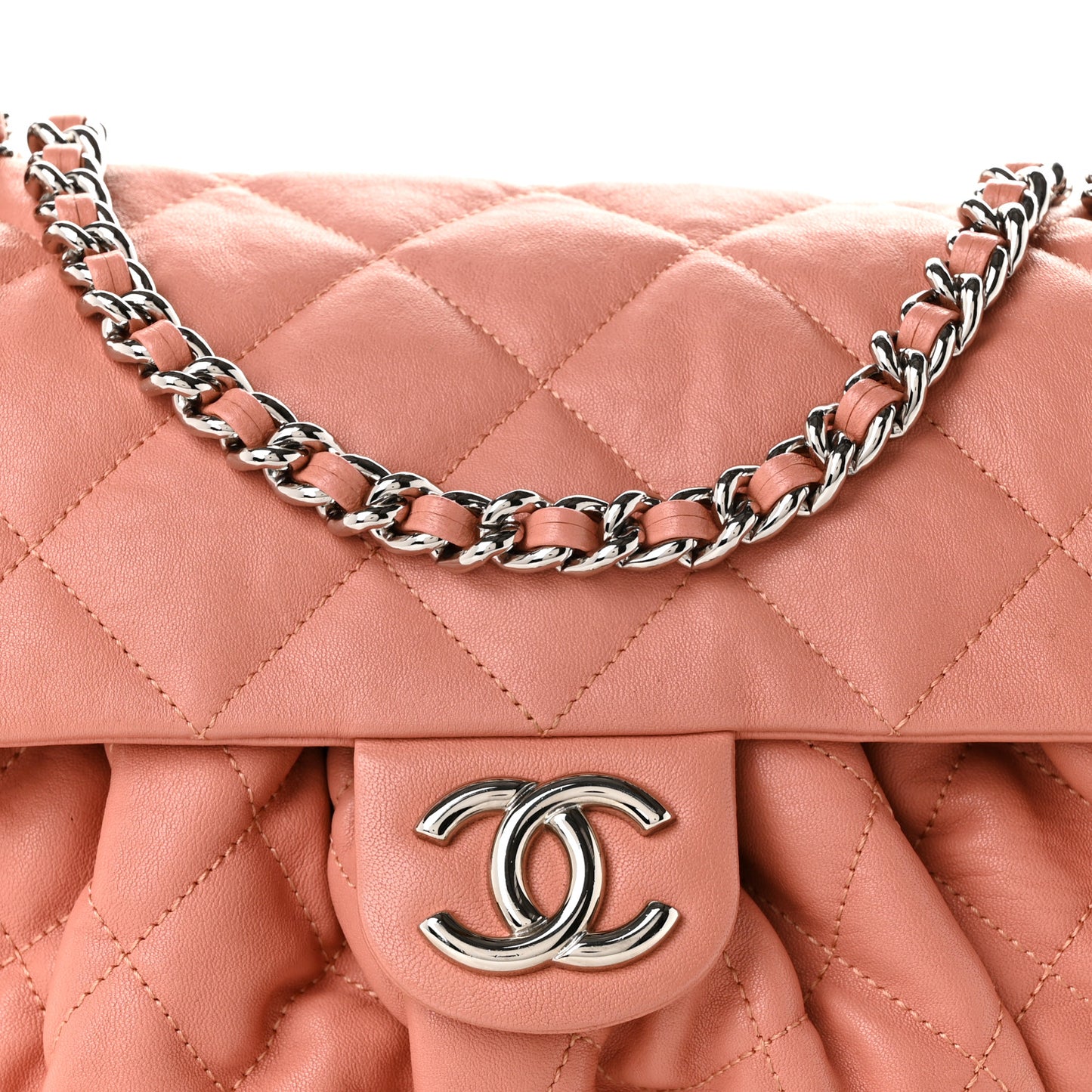 Washed Lambskin Quilted Medium Chain Around Messenger Pink