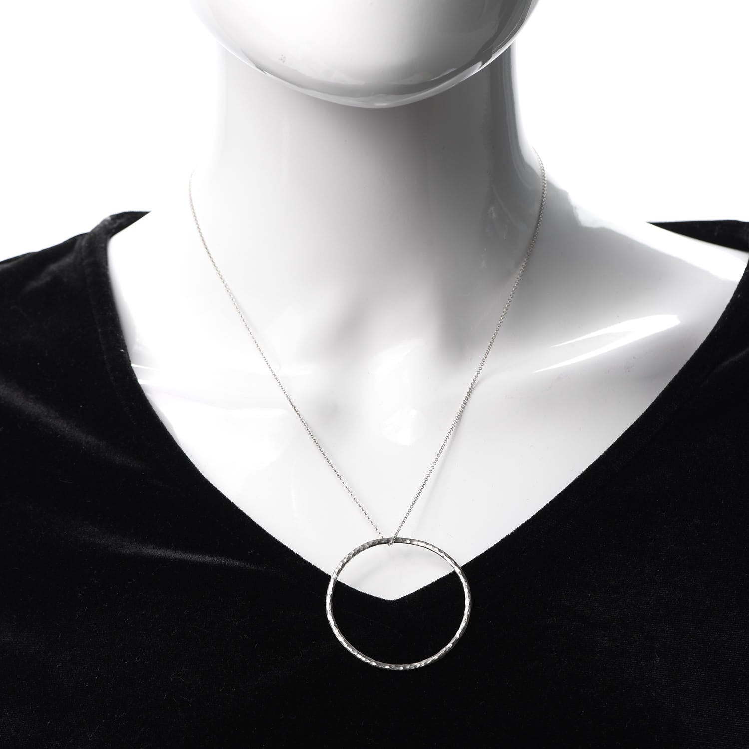 Tiffany Sterling Silver Paloma Picasso Hammered Circle Necklace 2 of 5