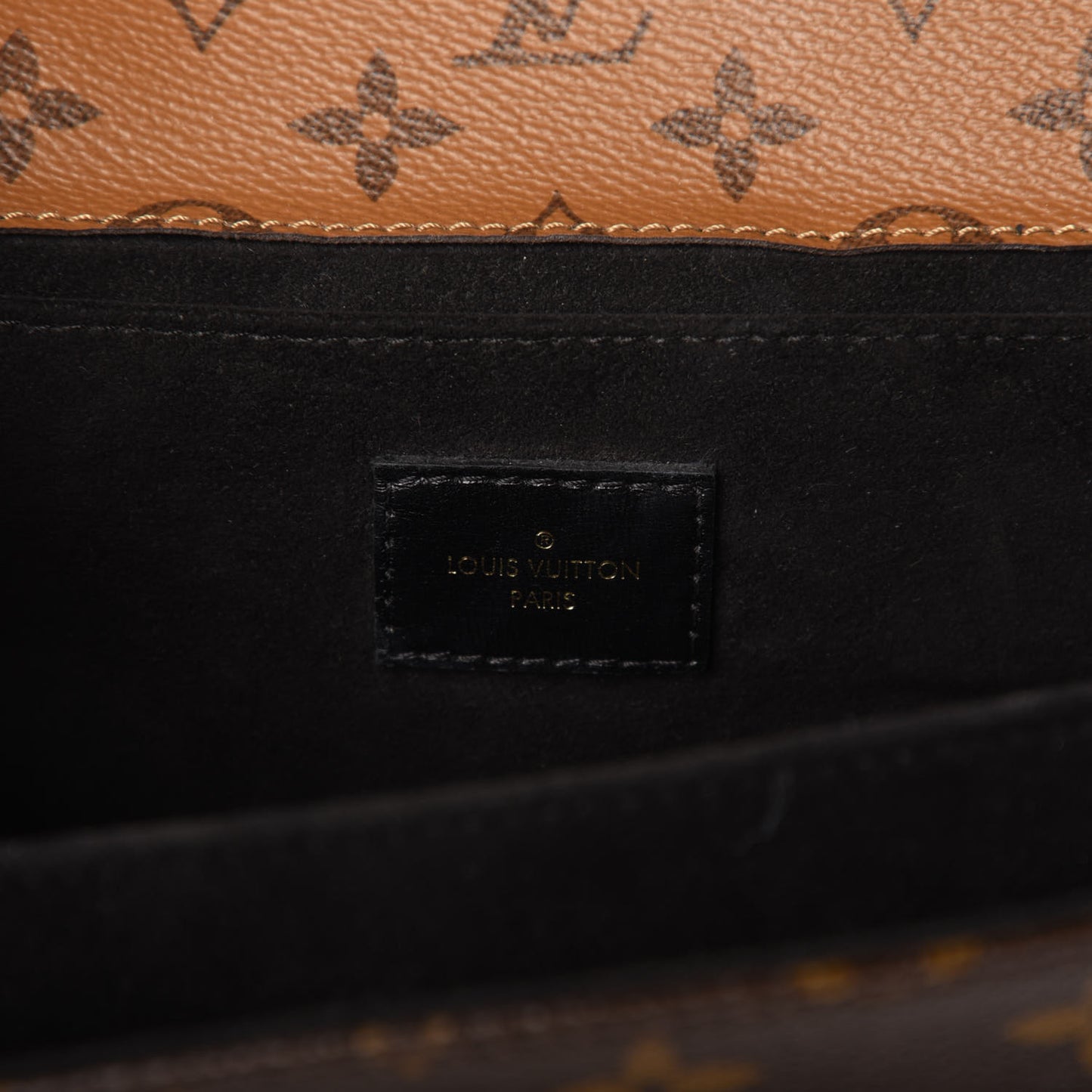 Reverse Monogram Pochette Metis