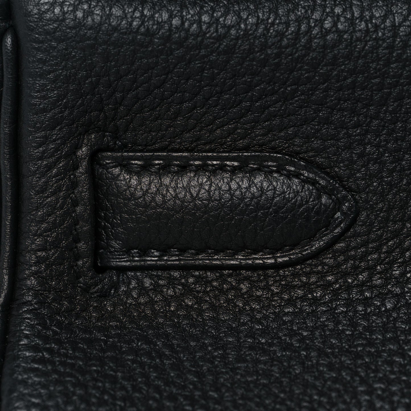 Togo Kelly Retourne 35 Black