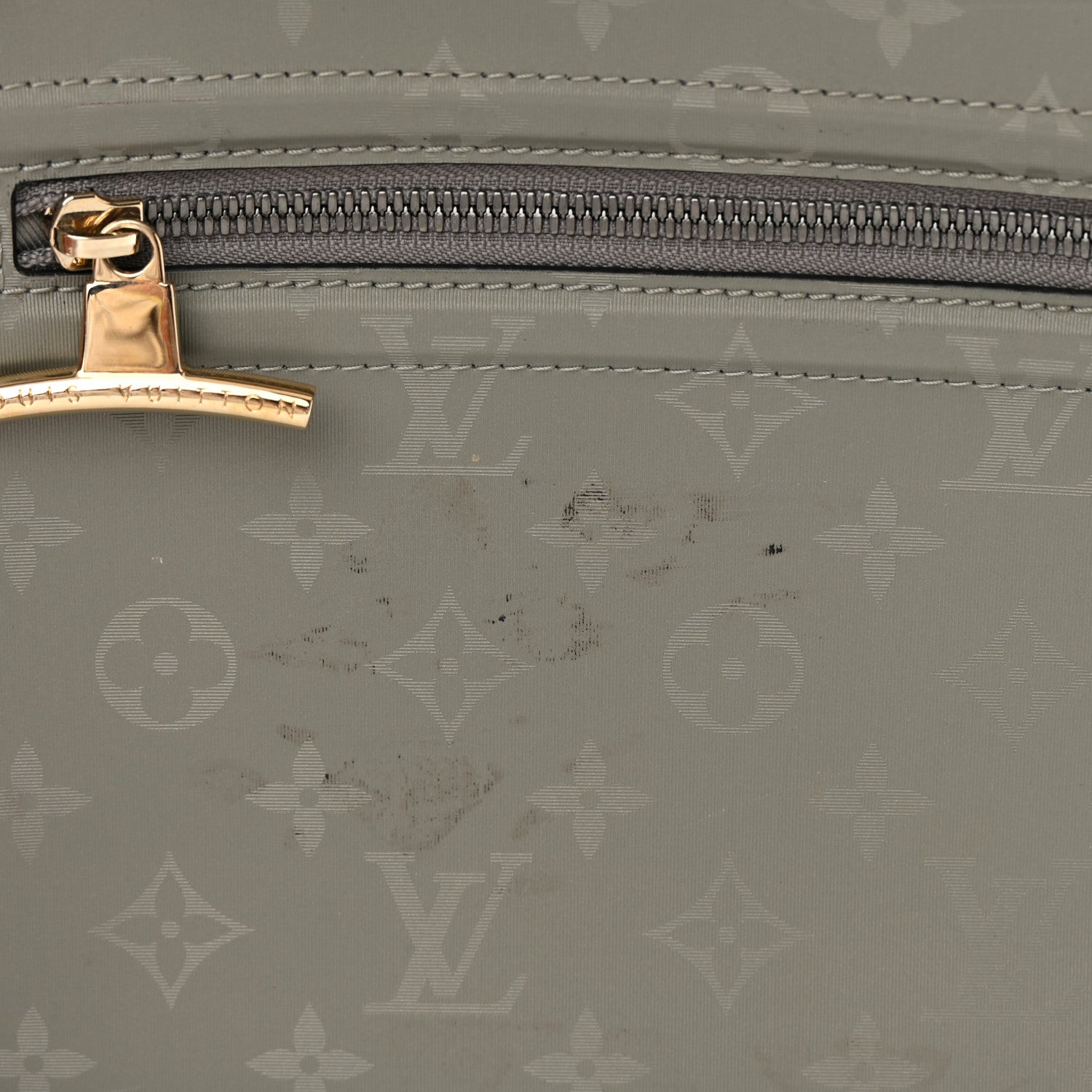 Louis Vuitton Monogram Titanium Camera Bag 12 of 14