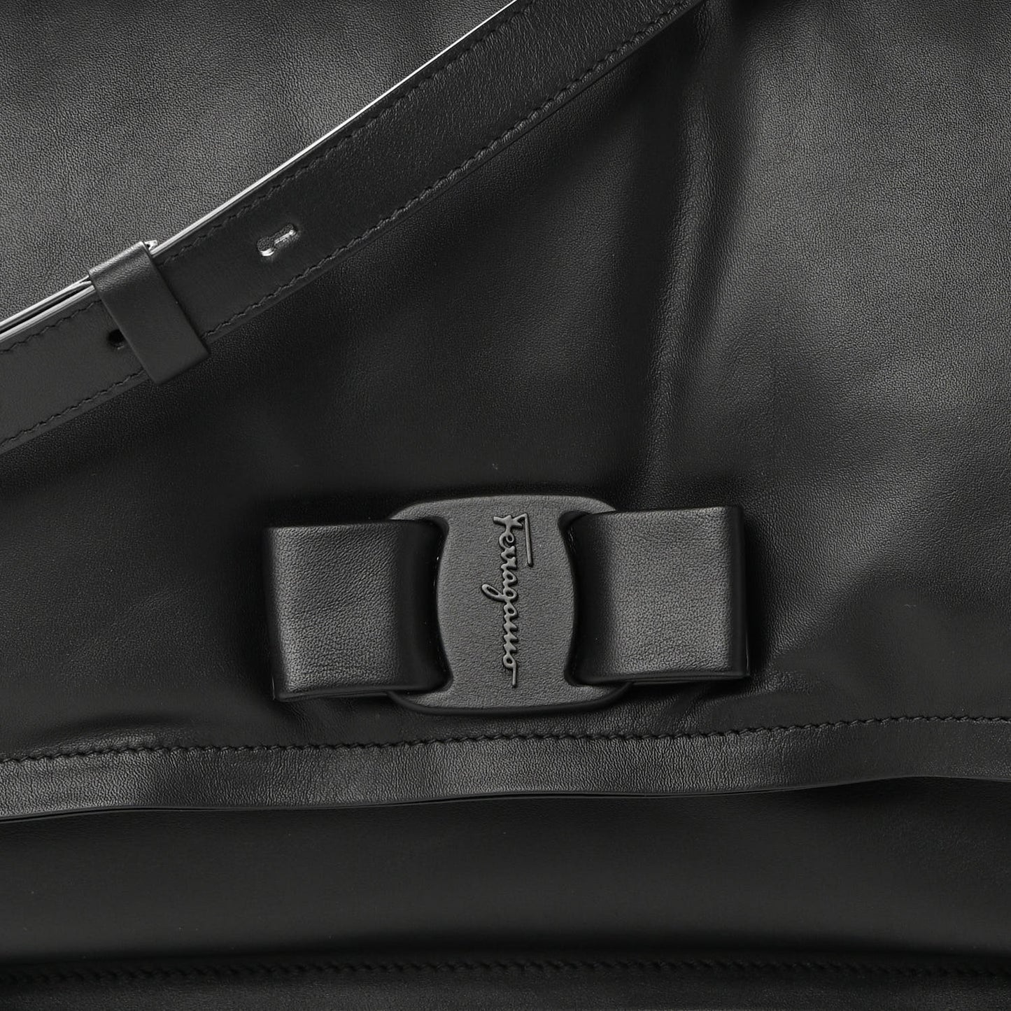 Calfskin Small Viva Bow Shoulder Bag Black