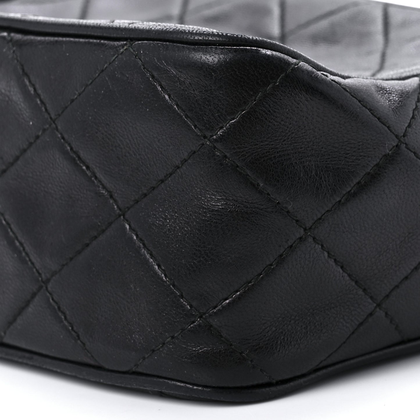 Lambskin Quilted CC Tassel Camera Case Black