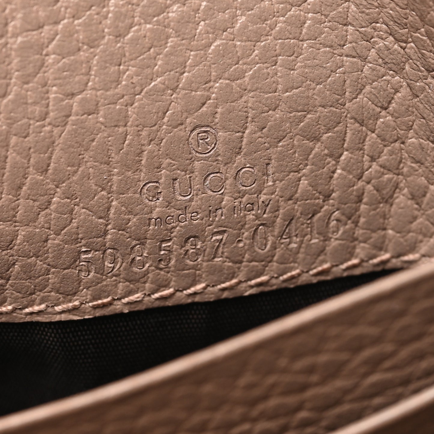Dollar Calfskin Medium GG Marmont Wallet Porcelain Rose