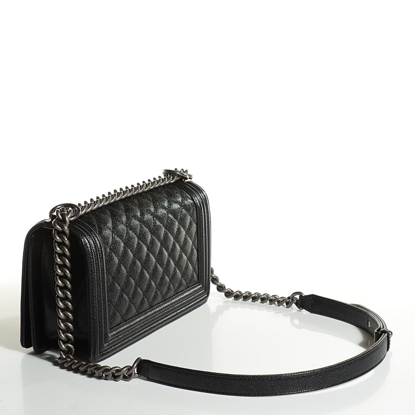 Caviar Quilted Medium Boy Flap Black