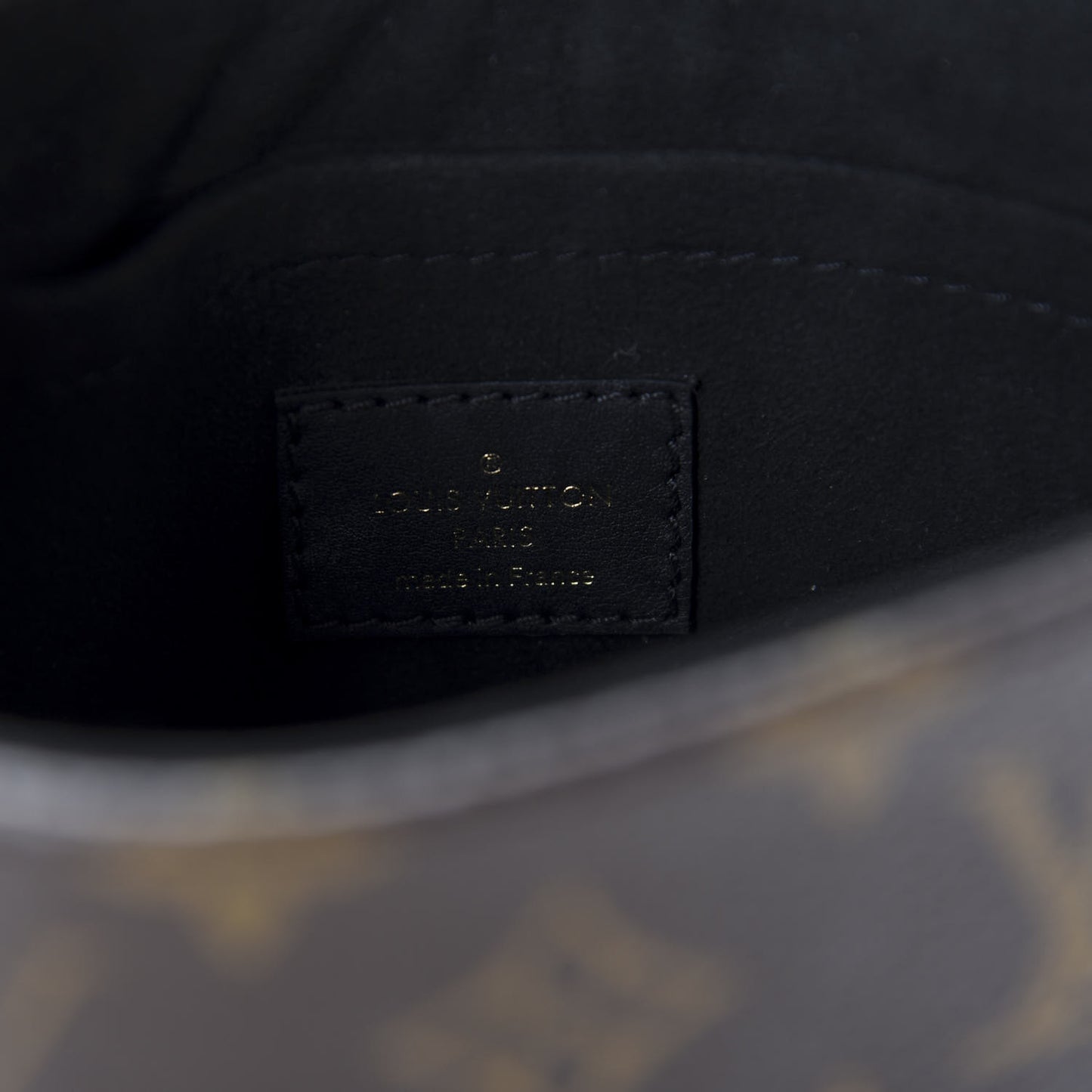 Monogram Locky BB Black