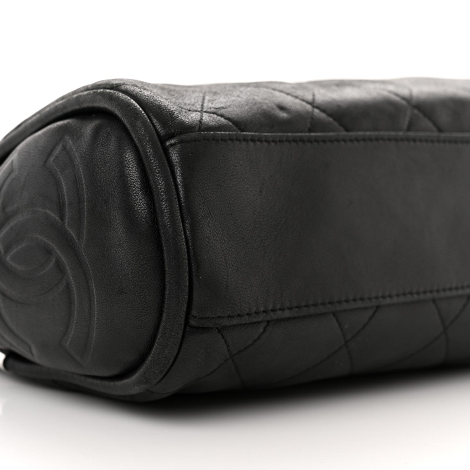 Chanel Lambskin Ultimate Soft Hobo Black 9 of 16