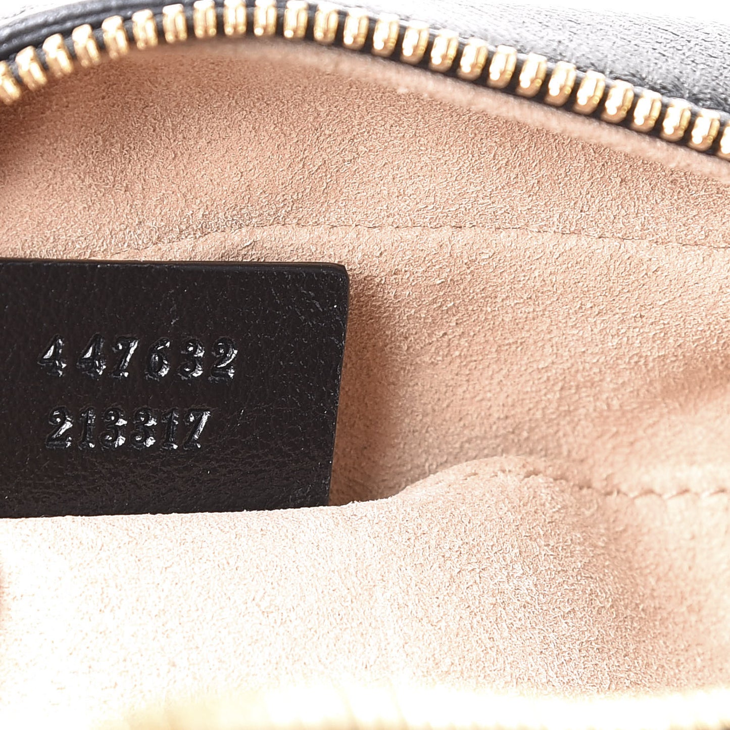 Monogram Matelasse Diagonal Small GG Marmont Chain Shoulder Bag Beige Black