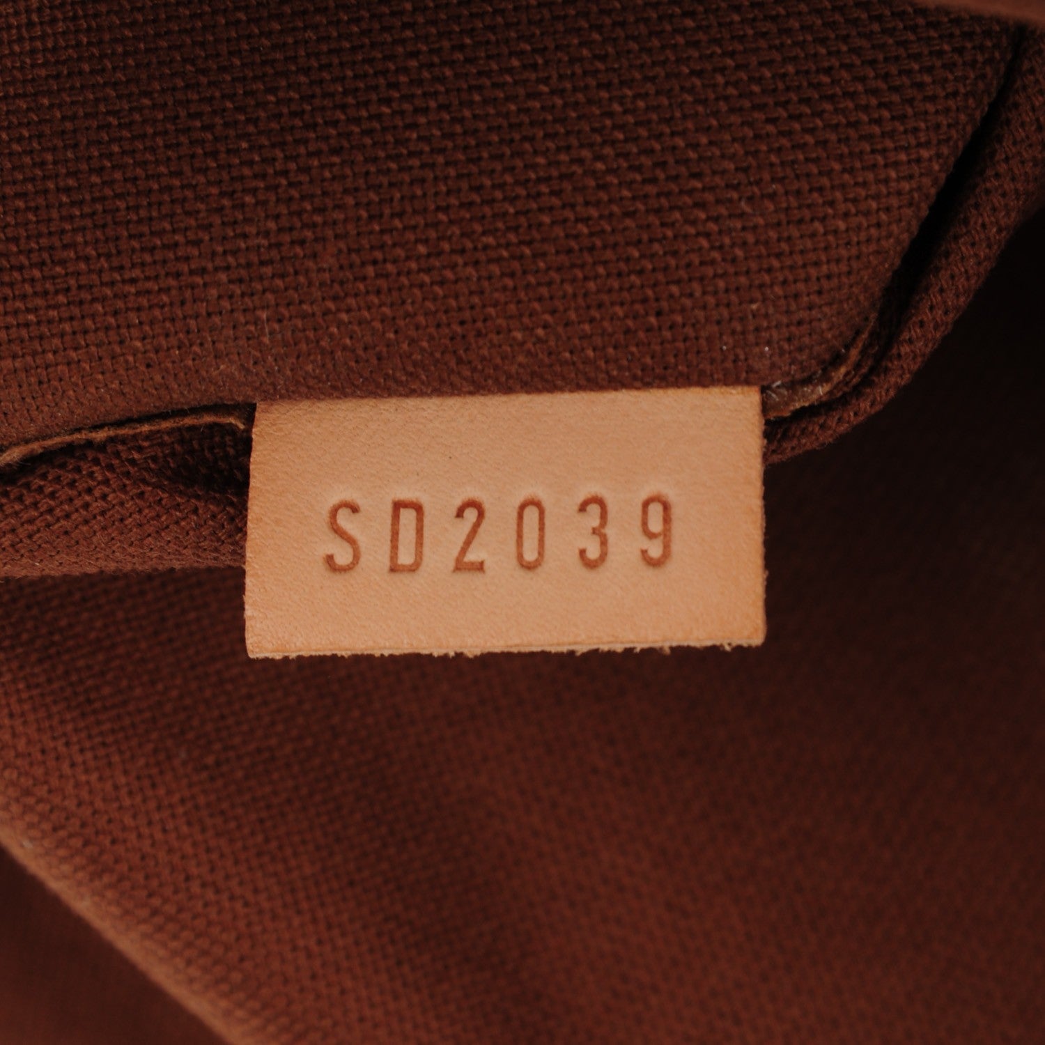 Louis Vuitton Monogram Tivoli GM 7 of 7
