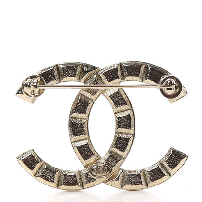 Chanel Studded CC Pin Brooch Gold 3 of 4
