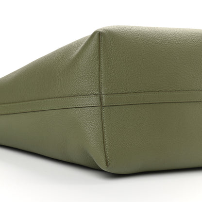 Celine Grained Calfskin Maillon Triomphe Medium Cabas Light Khaki 10 of 12