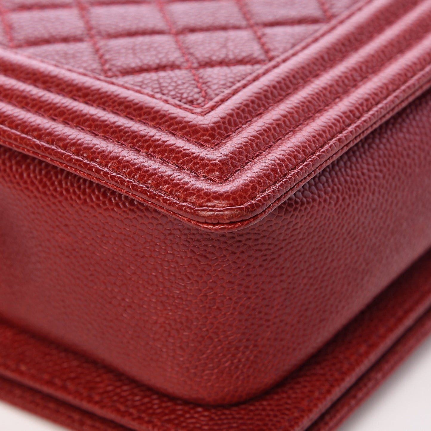 Caviar Quilted New Medium Boy Flap Dark Red