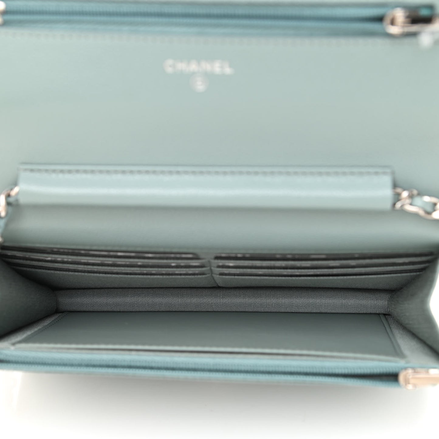 Caviar Quilted Wallet On Chain WOC Light Blue