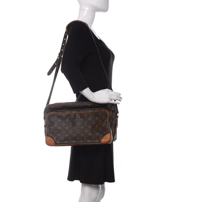 Louis Vuitton Monogram Nil 35 2 of 12