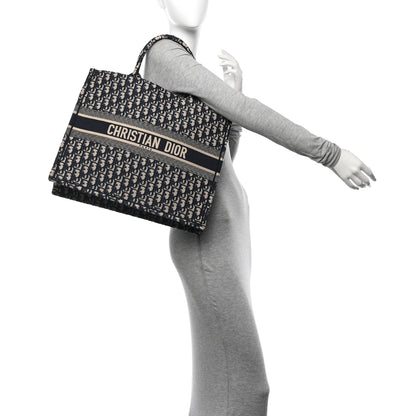 Christian Dior Oblique Large Book Tote Blue Multicolor 2 of 12